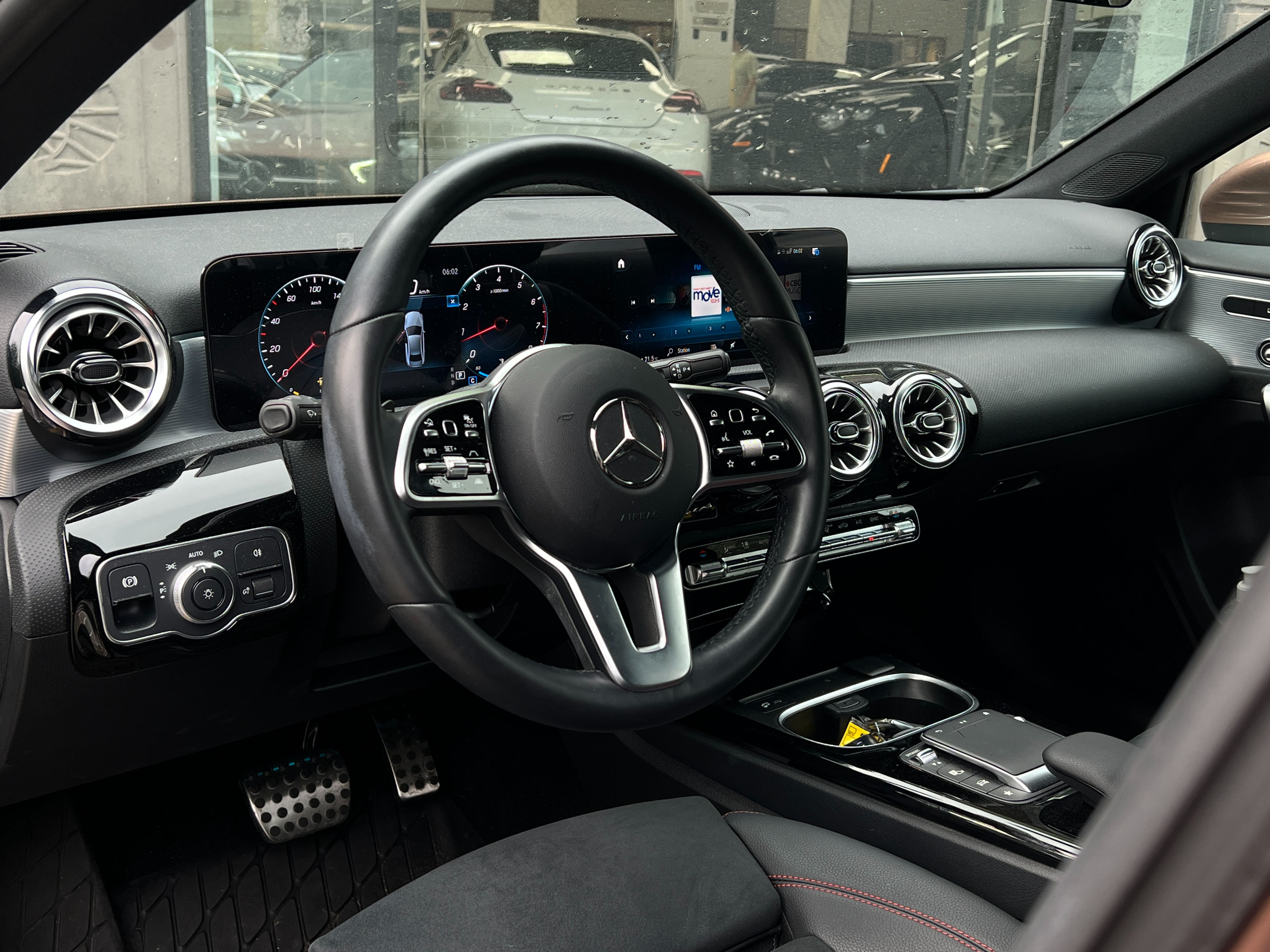 2022 Mercedes-Benz A220 4matic | one owner - Image 8